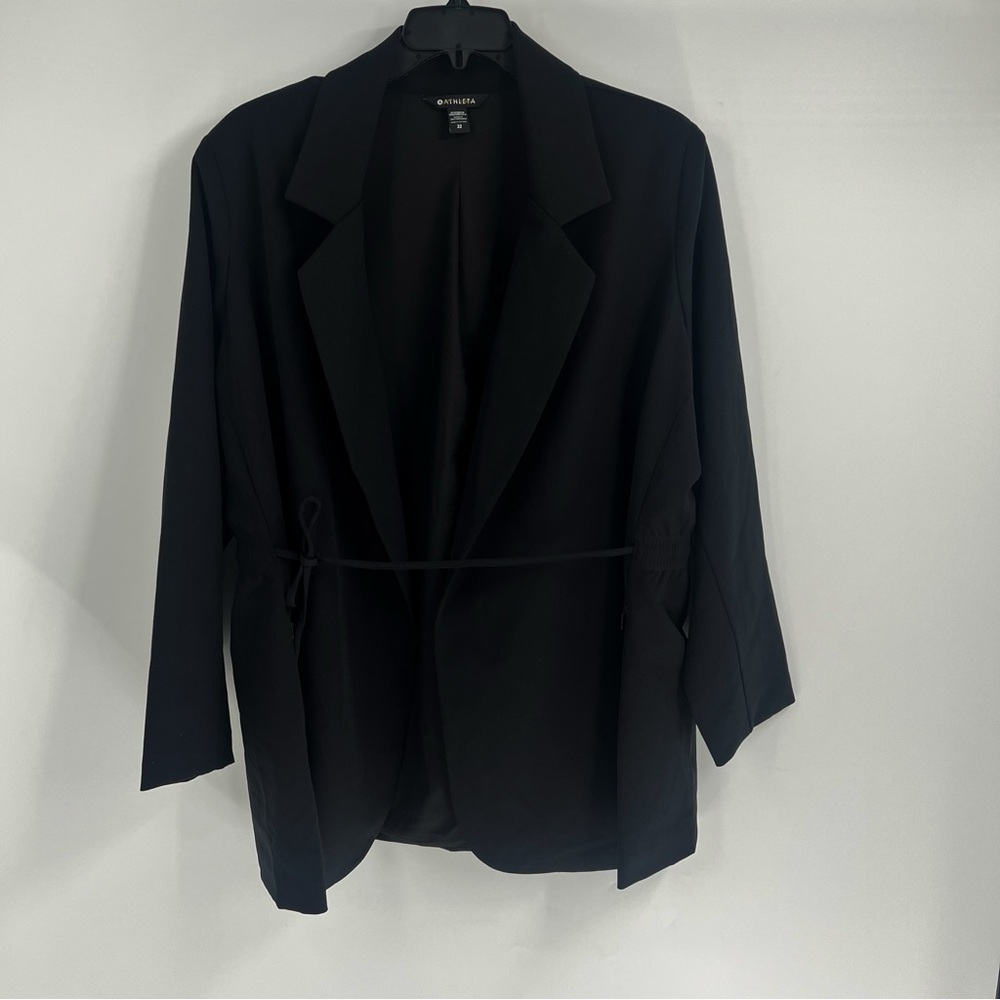 Athleta Endless Blazer NEW!
Size 22 - Picture 4 of 6